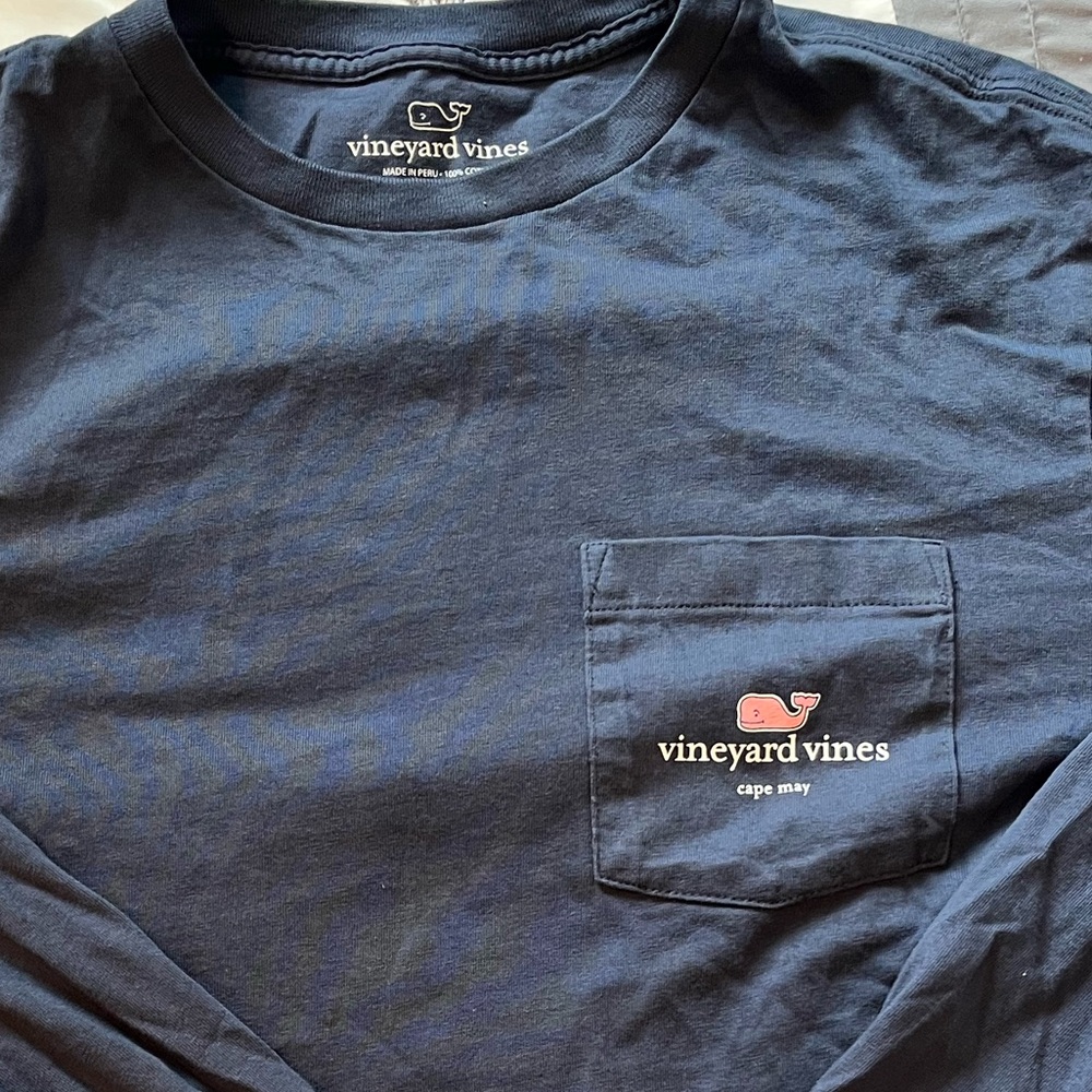 Vineyard vines long sleeve shirt